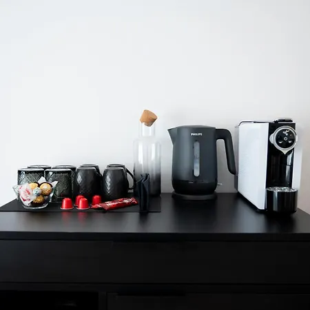 Felicita Deluxe With Free Parking Гостевой дом 4*