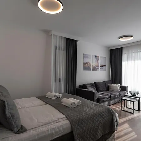 Casa de hóspedes Felicita Deluxe With Free Parking 4*