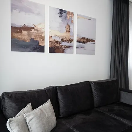 Felicita Deluxe With Free Parking Гостевой дом Сараево