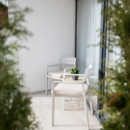 Casa de hóspedes Felicita Deluxe With Free Parking 4*